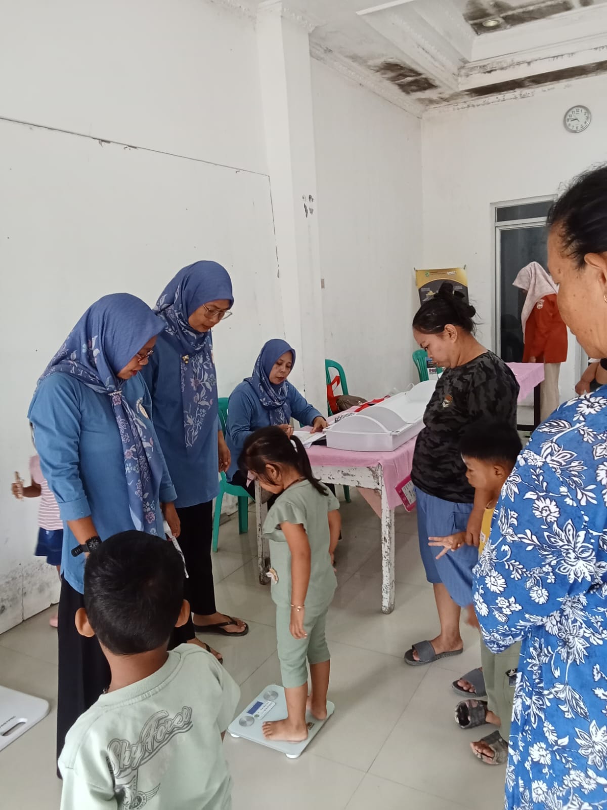 Kegiatan Posyandu Desa Babakananyar - Kadipaten